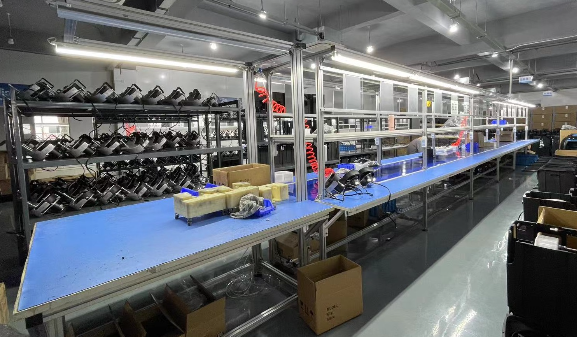 Литье изделий из пластика, резины и силикона